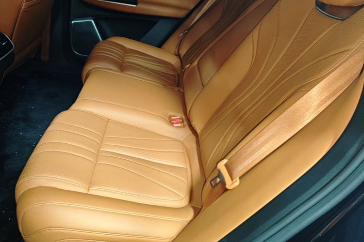 Used XPeng G9 2024 570 Max Left Rear Seat