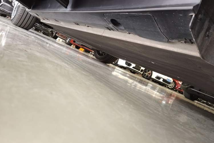 Used XPeng G9 2024 702 Max Left Side Sill