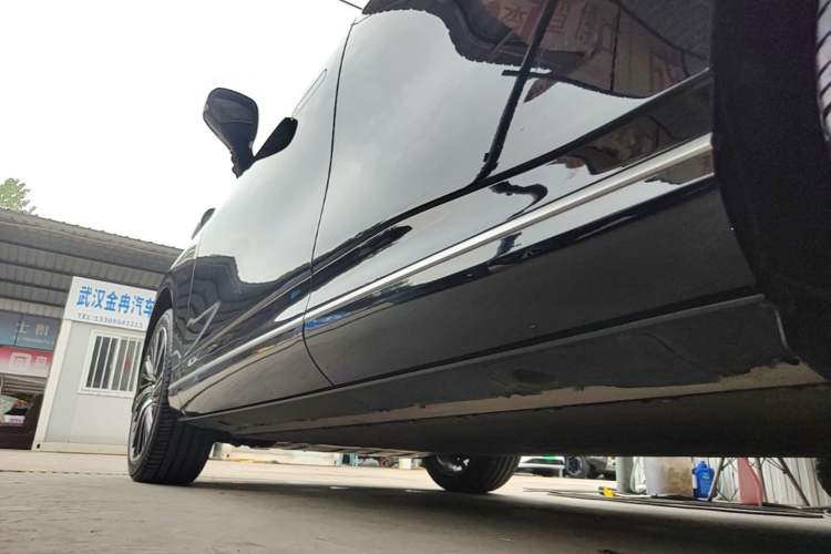 Used XPeng G9 2024 570 Max Left Side Sill