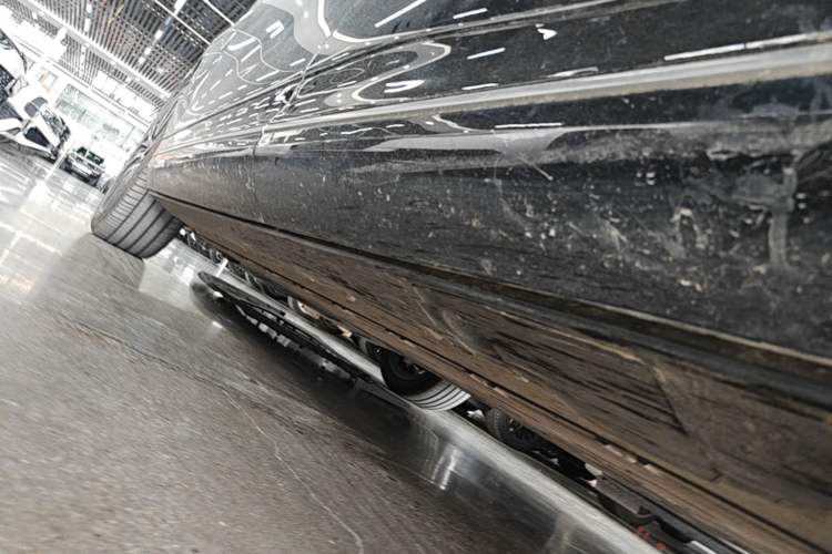 Used XPeng G9 2024 702 Max Left Side Sill