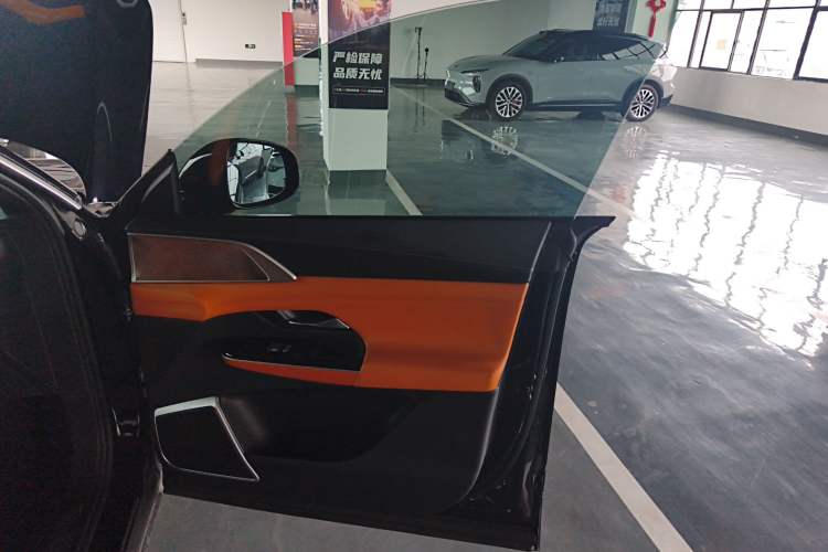 Used XPeng G9 2024 570 Max Right Front Door Interior