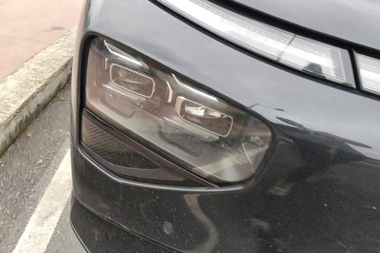 Used XPeng G9 2024 702 Max Right Front Headlight
