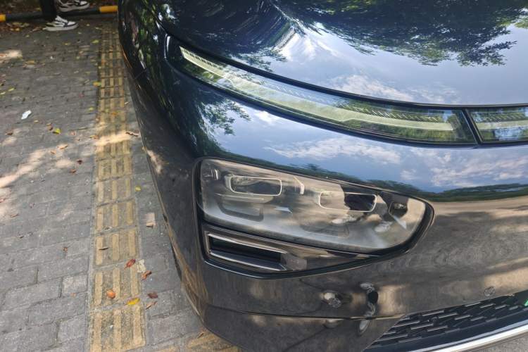 Used XPeng G9 2024 570 Max Right Front Headlight