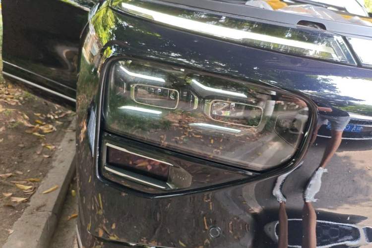 Used XPeng G9 2024 570 Max Right Front Headlight