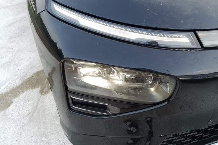 Used XPeng G9 2024 702 Max Right Front Headlight