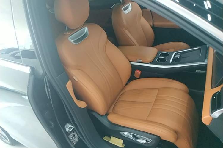 Used XPeng G9 2024 702 Max Right Front Seat