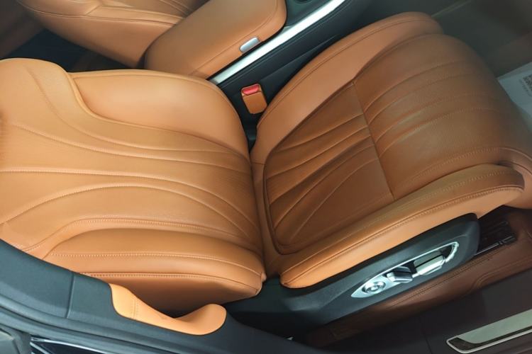 Used XPeng G9 2024 570 Max Right Front Seat