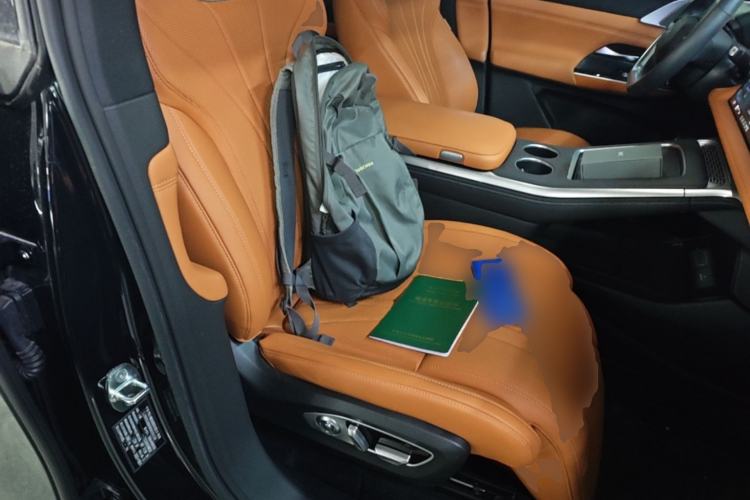Used XPeng G9 2024 570 Max Right Front Seat