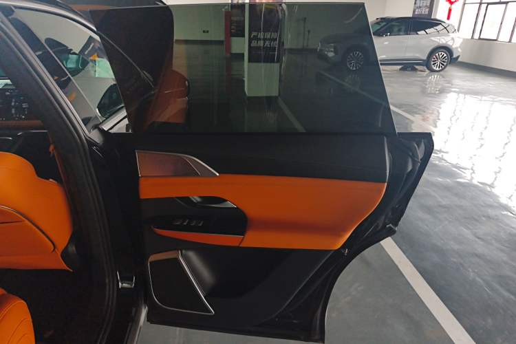Used XPeng G9 2024 570 Max Right Rear Door Interior
