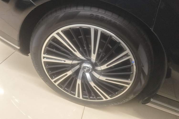 Used XPeng G9 2024 570 Max Right Rear Wheel Hub