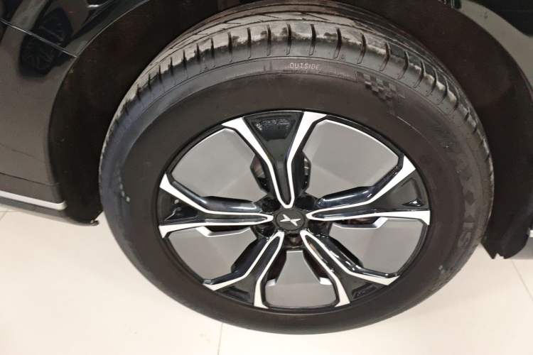 Used XPeng G9 2024 702 Pro Right Rear Wheel Hub