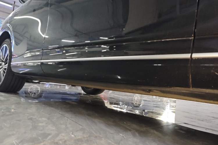 Used XPeng G9 2024 570 Max Right Side Sill