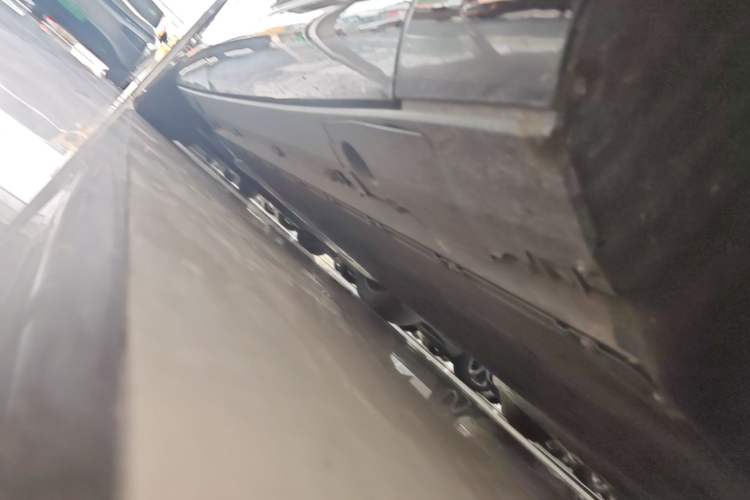 Used XPeng G9 2024 702 Max Right Side Sill