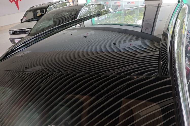 Used XPeng G9 2024 570 Max Roof