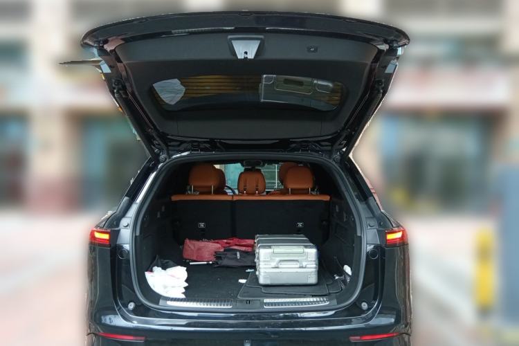 Used XPeng G9 2024 702 Max Trunk