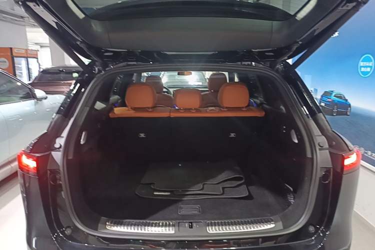 Used XPeng G9 2024 702 Max Trunk