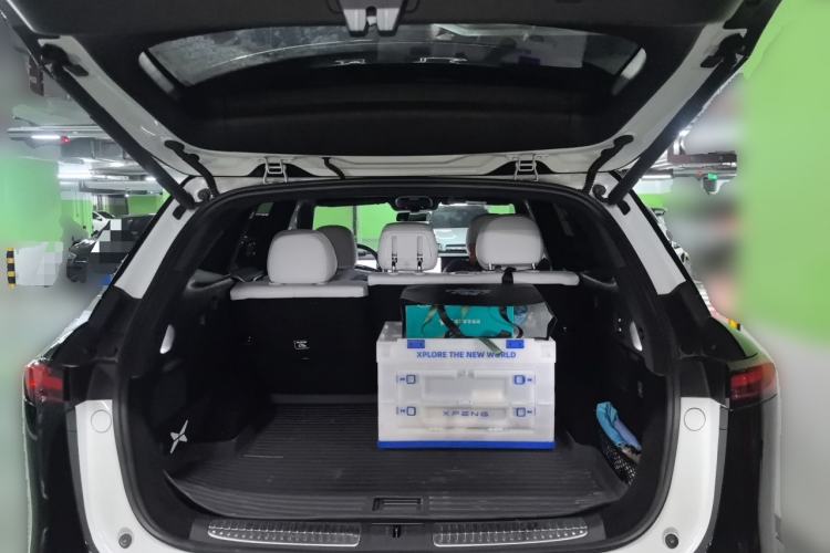 Used XPeng G9 2024 570 Max Trunk