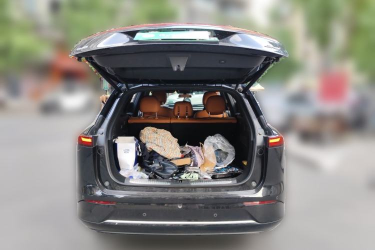 Used XPeng G9 2024 702 Max Trunk
