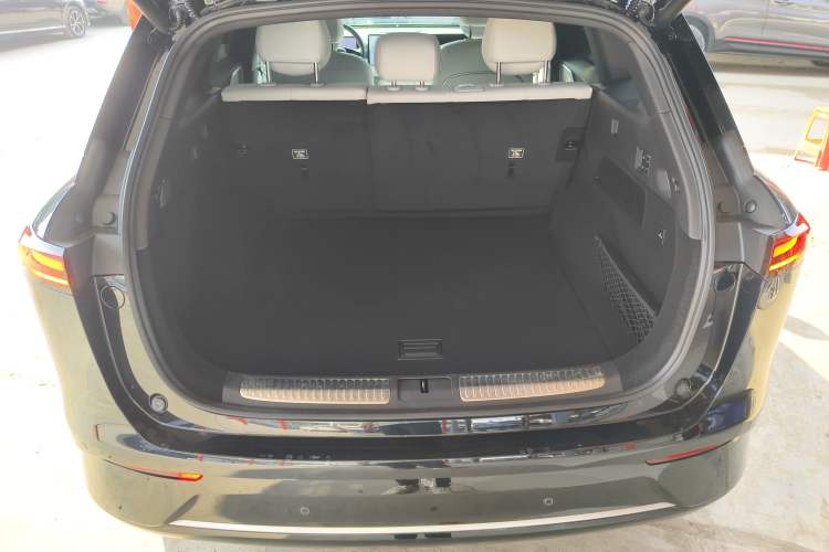 Used XPeng G9 2024 650 Max Trunk