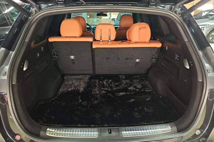 Used XPeng G9 2024 570 Max Trunk
