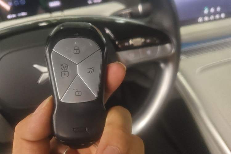 Used XPeng G9 2024 570 Max Vehicle Key