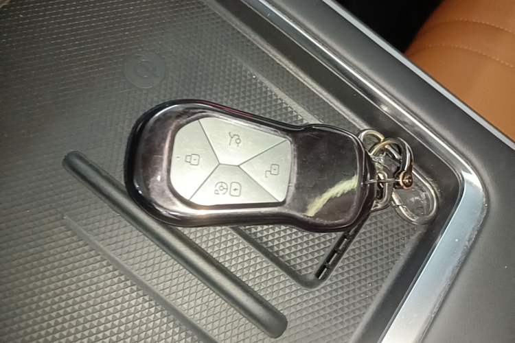 Used XPeng G9 2024 702 Pro Vehicle Key
