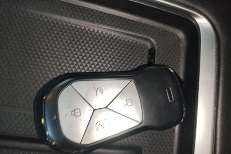 Used XPeng G9 2024 702 Pro Vehicle Key