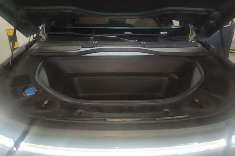 Used XPeng G9 2024 702 Max Engine Bay