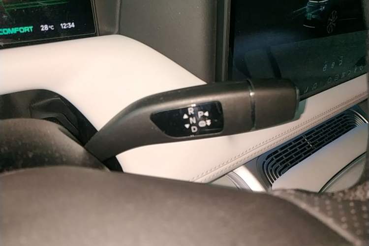 Used XPeng G9 2024 702 Max Gear Lever
