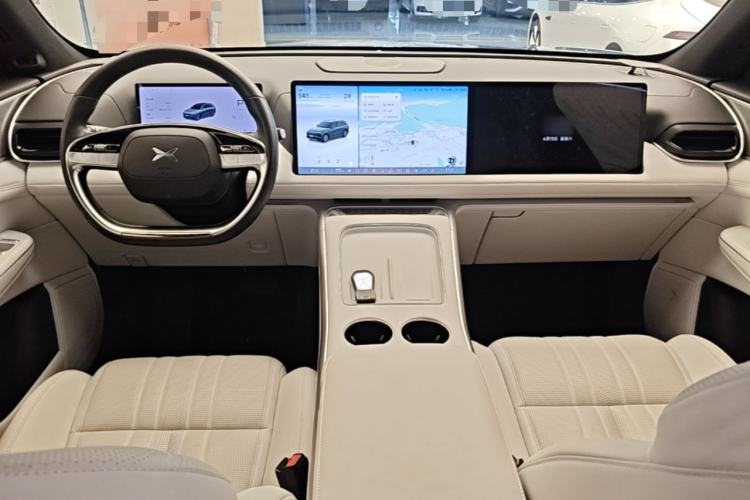 Used XPeng G9 2024 570 Max Center Console