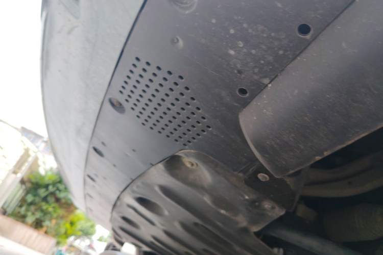 Used XPeng G9 2024 702 Max Chassis Front Left