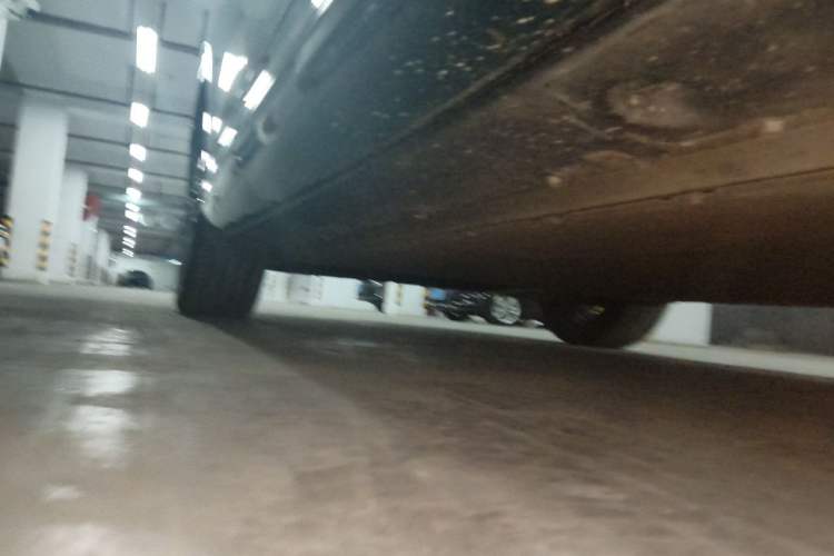Used XPeng G9 2024 702 Max Chassis Front Right