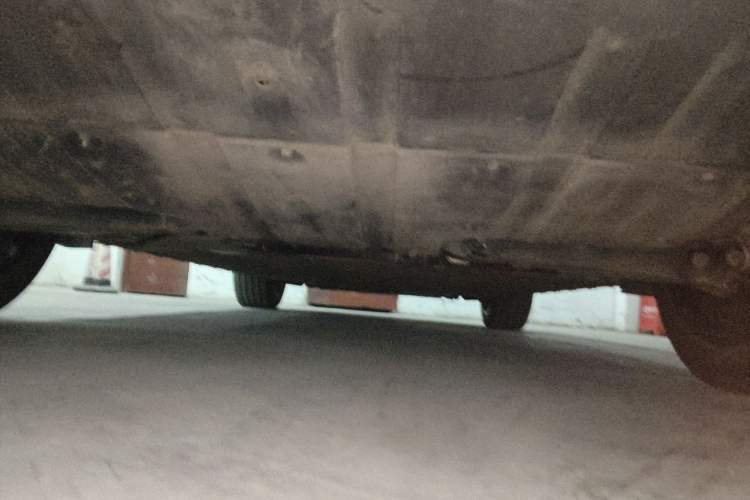 Used XPeng G9 2024 702 Max Chassis Rear
