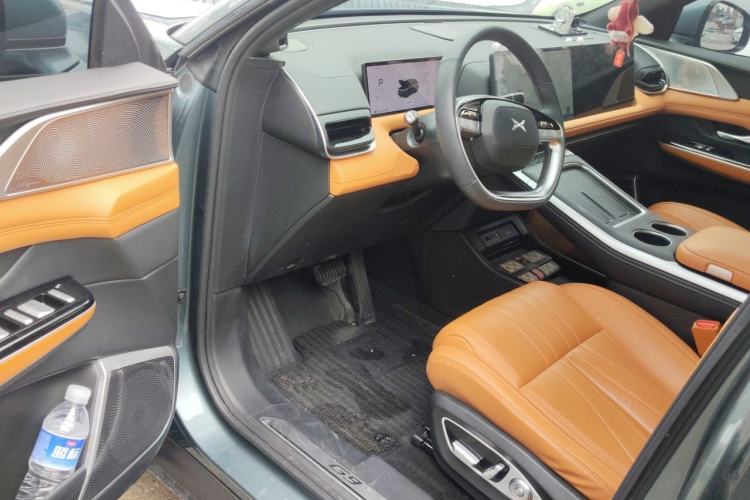 Used XPeng G9 2024 570 Max Driver Seat