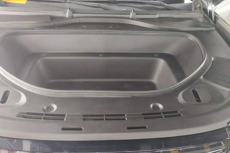 Used XPeng G9 2024 702 Pro Engine Bay