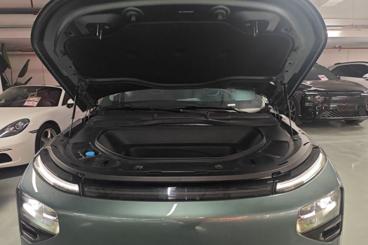 Used XPeng G9 2024 650 Max Engine Bay
