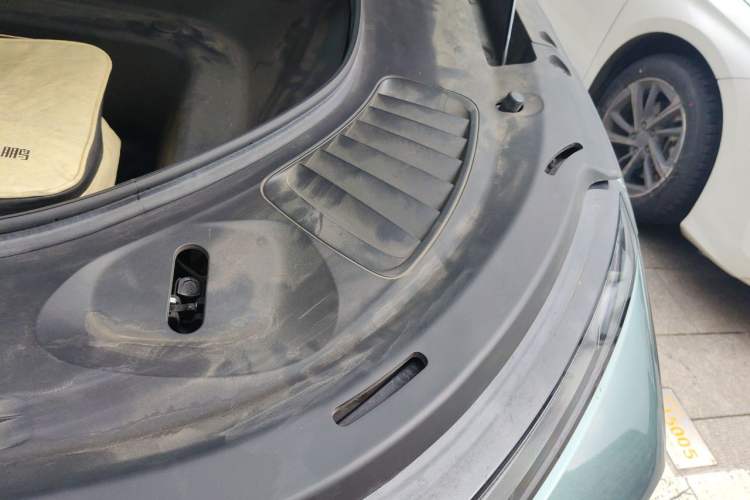 Used XPeng G9 2024 702 Max Engine Bay Left