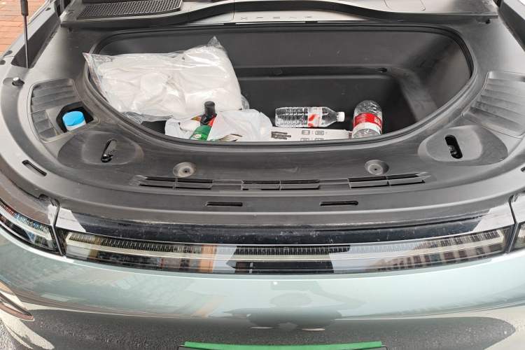 Used XPeng G9 2024 702 Max Engine Bay