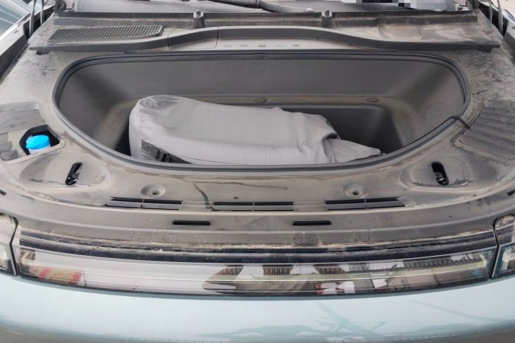Used XPeng G9 2024 570 Max Engine Bay
