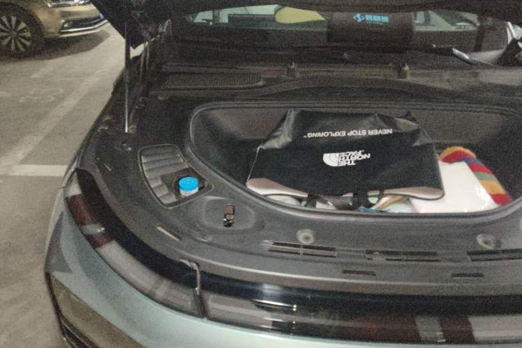 Used XPeng G9 2024 702 Max Engine Bay Right