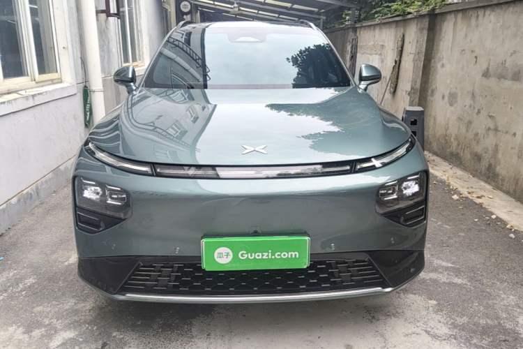 Used XPeng G9 2024 570 Max Front