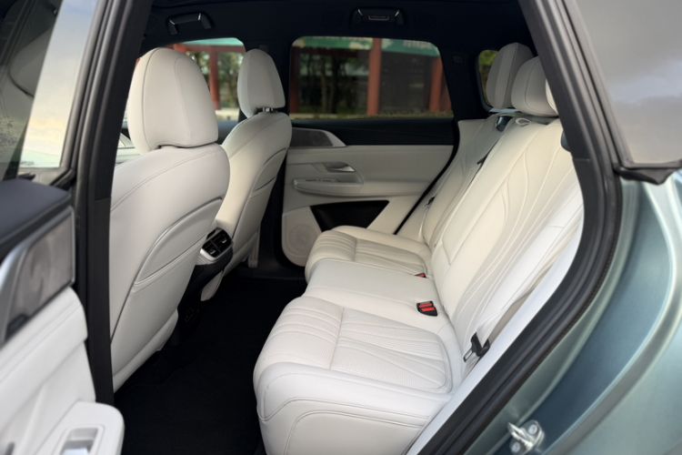 Used XPeng G9 2024 570 Max Interior 3