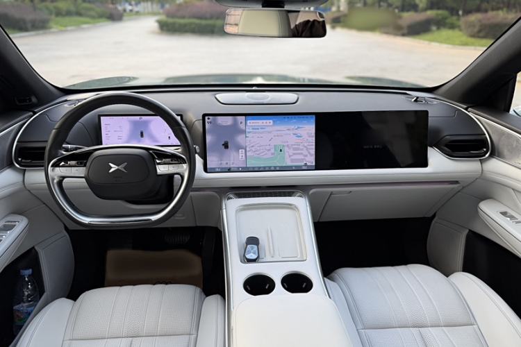 Used XPeng G9 2024 570 Max Interior 4