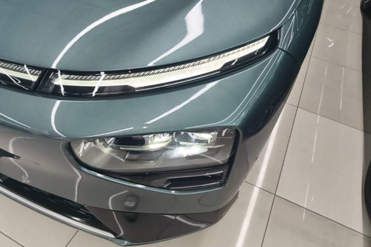 Used XPeng G9 2024 702 Max Left Front Headlight