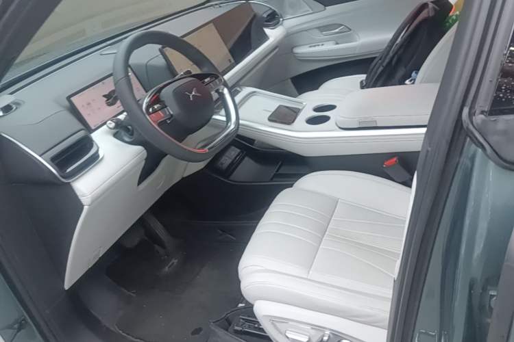 Used XPeng G9 2024 702 Max Left Front Seat