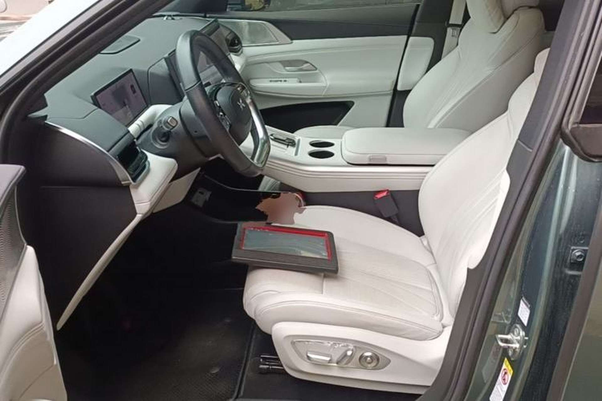 Used XPeng G9 2024 650 Max Left Front Seat