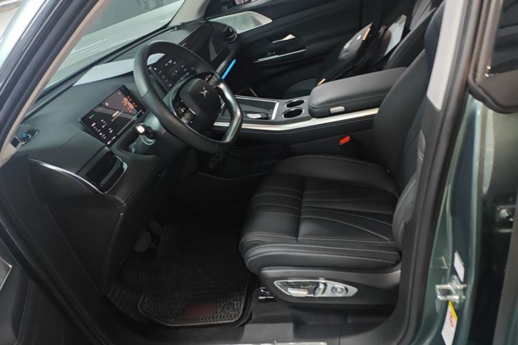 Used XPeng G9 2024 650 Max Left Front Seat