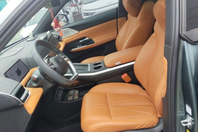 Used XPeng G9 2024 570 Max Left Front Seat