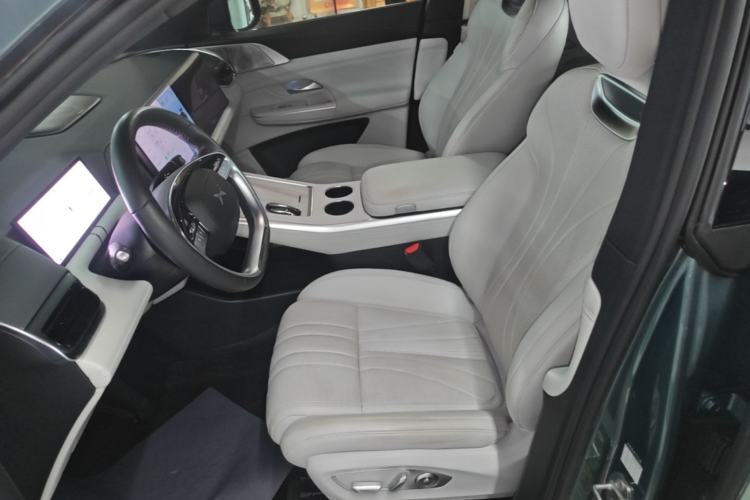 Used XPeng G9 2024 570 Max Left Front Seat