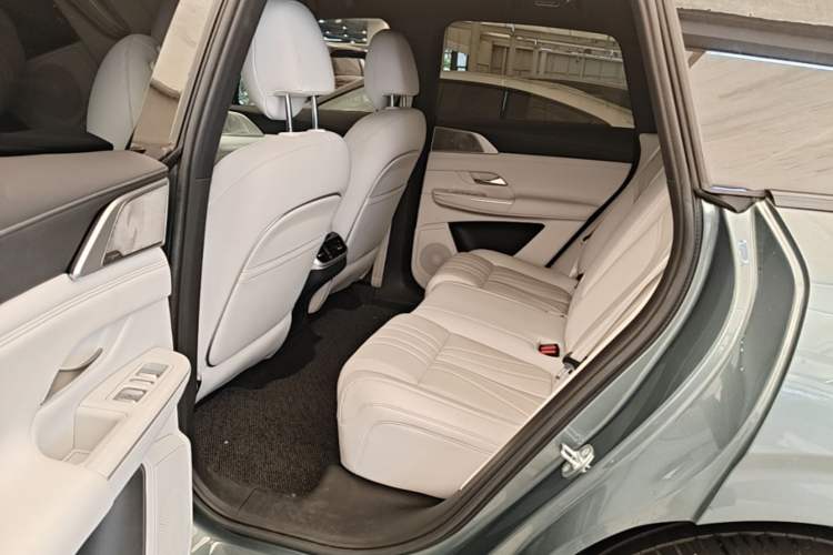 Used XPeng G9 2024 570 Max Left Rear Seat